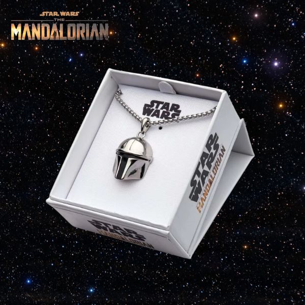 Mandalorian Helmet 3D Collectible Necklace - Star Wars